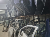 2010-2012 TOYOTA AURİS SAĞ ÖN KAPI ÇAVUŞOĞLU TOYOTA