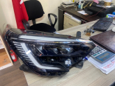 Renault Clio 5 çıkma sağ far ledli