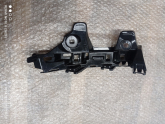 3G5807483A 3G5807483 TAMPON TUTUCU BRAKETİ SOL ARKA PASSAT 2