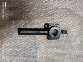 8W0805201 RADYATÖR BRAKETİ SAĞ SOL AUDİ A4 A5 2016>> FARKLI