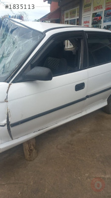 OPEL ASTRA F SOL ÖN KAPI