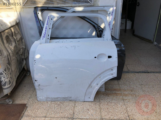 MİNİ COOPER COUNTRYMAN SOL ARKA KAPI