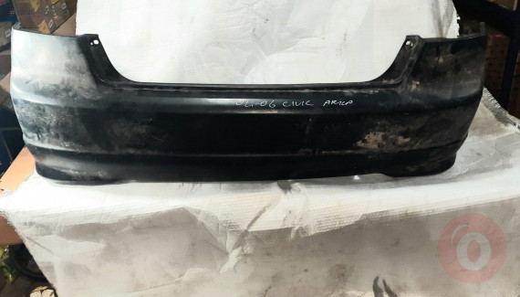 HONDA CIVIC ARKA TAMPON (2004-2006)