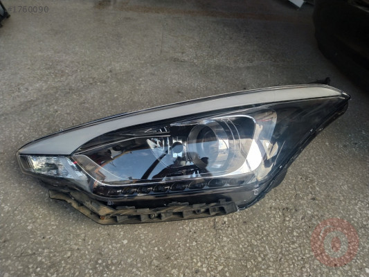 HYUNDAİ İ20 ÇIKMA SOL FAR