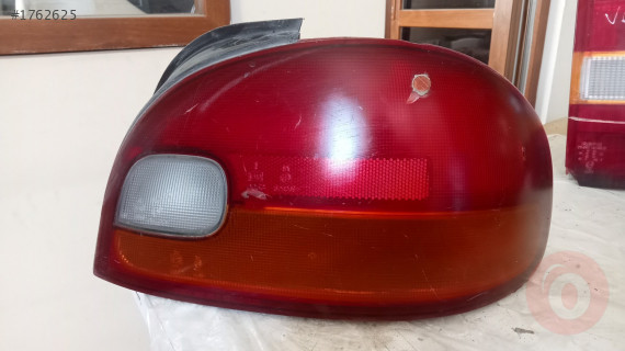Hyundai Accent çıkma sağ arka stop