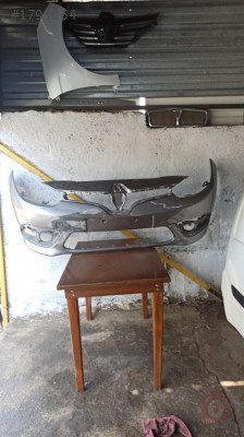 Renault fuluence ön tampon