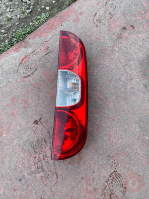 FİAT DOBLO SAĞ ARKA STOP