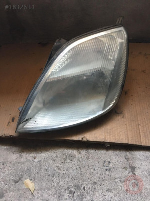 2004 FORD FİESTA SOL FAR ÇIKMA PARÇA