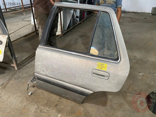 HYUNDAİ EXCEL SOL ARKA KAPI KELEBEK CAMI 1990-1995 MODEL