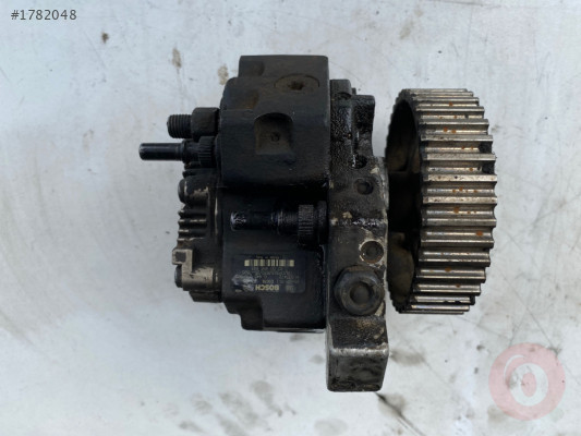 RENAULT TRAFİC MAZOT POMPASI