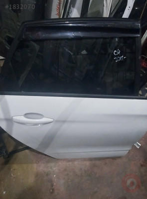 CITROEN C4 2017 ORJİNAL ÇIKMA SAĞ ARKA KAPI