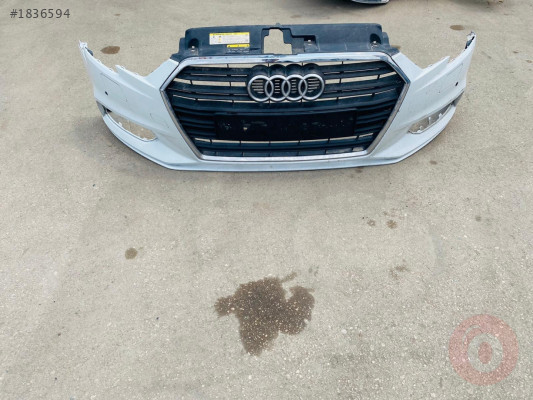 Audi a3 ön tampon panjur