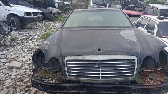 mercedes e220 çıkma kaput