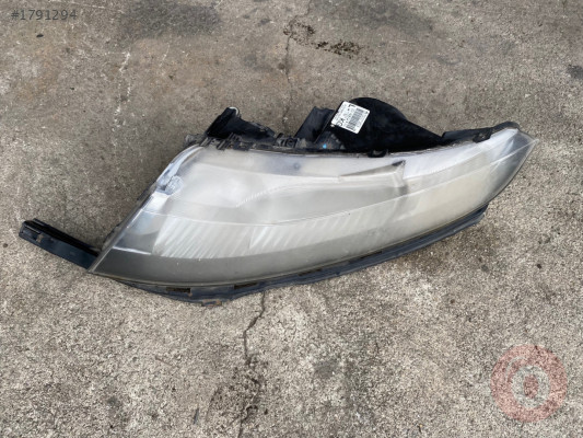 HONDA CİVİC 1.8 VTEC SOL ÖN FAR