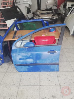 Peugeot 307 sol ön kapı orjinal hatasız