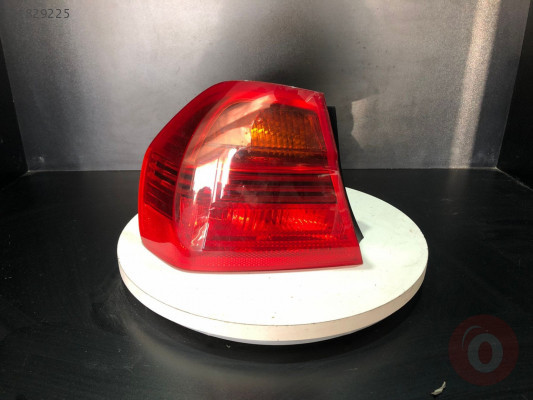 BMW E90 SOL DIŞ STOP 6937457