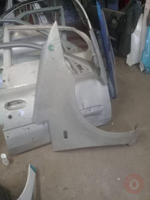 ford c max sağ ön çamurluk