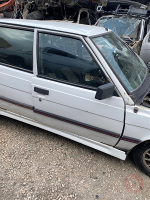 Renault 11 flash sağ ön kapı