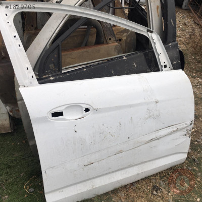 2013_2014 FORD C_ MAX SAĞ ÖN KAPI ÇIKMA PARÇA