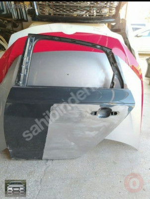 A4 SOL ARKA KAPI