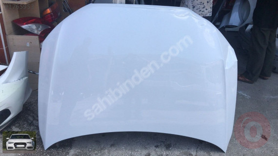 AUDİ Q3 MOTOR KAPUTU