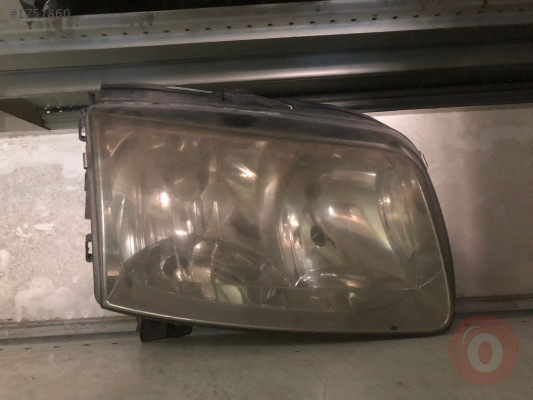VOLKSWAGEN POLO 99-01 SAĞ FAR