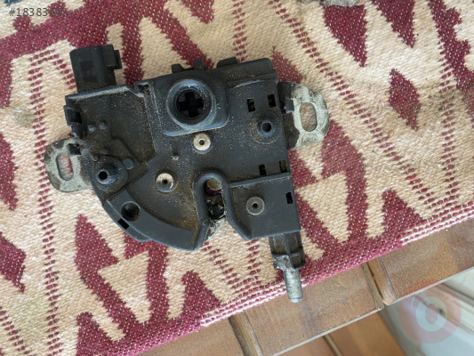 Ford c max motor kaput kilidi