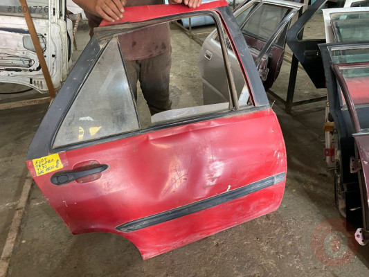 FİAT TEMPRA - FİAT TİPO SAĞ ARKA KAPI CAMI 1990-2000 MODEL