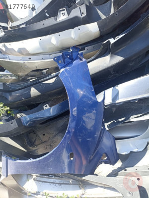 mazda 2 çamurluk ön sol