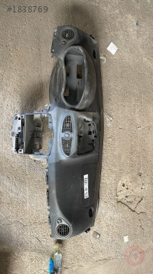 RENAULT CLİO 3 GÖĞÜSLÜK