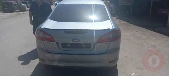 2010  model  mondeo    hatasi  arka kıc