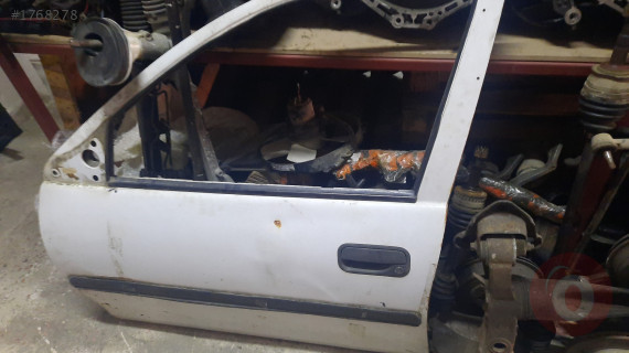 Opel combo b sol ön kapı çıkma orjinal