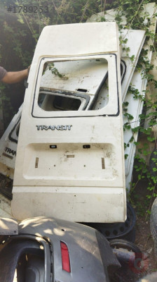 ford transit bagaj kapağı