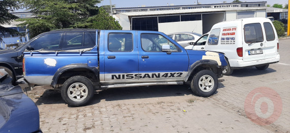 Nissan skaytar çıkma kapı