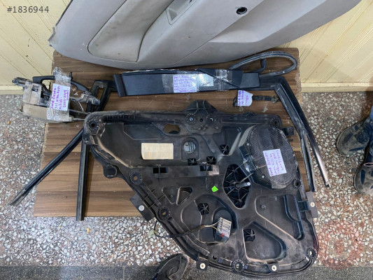 FORD FİESTA SOL ARKA KAPI KİLİDİ 2002-2008 MODEL