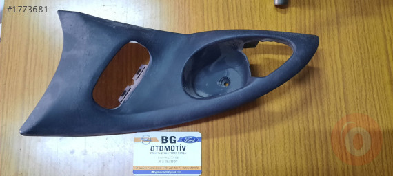 Ford focus 1 kapı açma yuvası çıkma orjinal