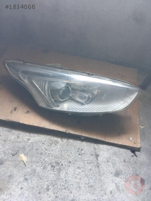 2012_2013 FORD C_MAX SAĞ MERCEKLİ FAR ÇIKMA PARÇA