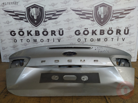 Ford Focus 4 Arka Bagaj Kapağı