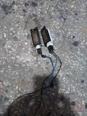 Renault 11 arka plakalık lambası