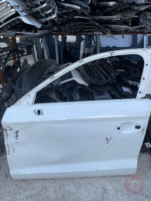 Audi A3 Sol Ön Kapı
