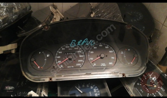 Fiat Bravo 2000 model kilometre saati çıkma