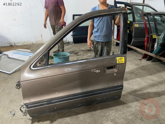 MİTSUBİSHİ LANCER SOL ÖN KAPI KİLİDİ 1990 MODEL ORJİNAL ÇIKM