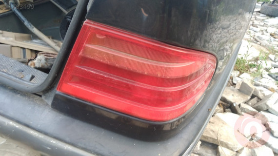 mercedes e220 çıkma sağ arka stop