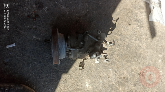 Toyota Corona klima kompresörü