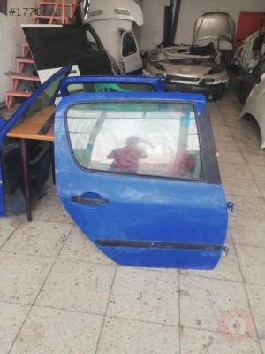 Peugeot 307 sağ arka kapı çıkma orjinal
