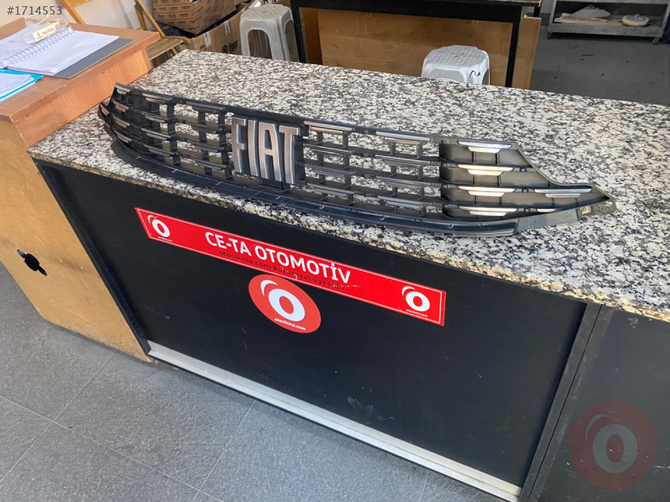 2021 FİAT EGEA ÖN PANJUR NİKELAJLI ÇIKMA ORJİNAL Çıkma Yedek Parça