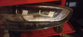 Renault Captur sol ledli far çıkma