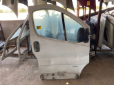RENAULT TRAFFİC SAĞ ÖN KAPI CAMI 1998-2005 MODEL