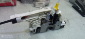 MERCEDES SPRİNTER 906 ÖN SAĞ KAPI KİLİDİ