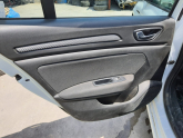 renault megane 4 2018 sol arka kapı döşemesi (son fiyat)